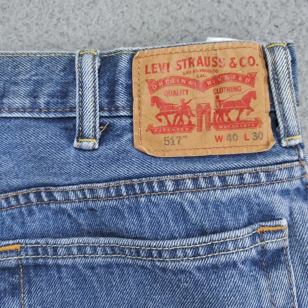 Levis 517 Jeans Mens 40x30 Blue Denim Bootcut Zip Fly High Rise Distressed